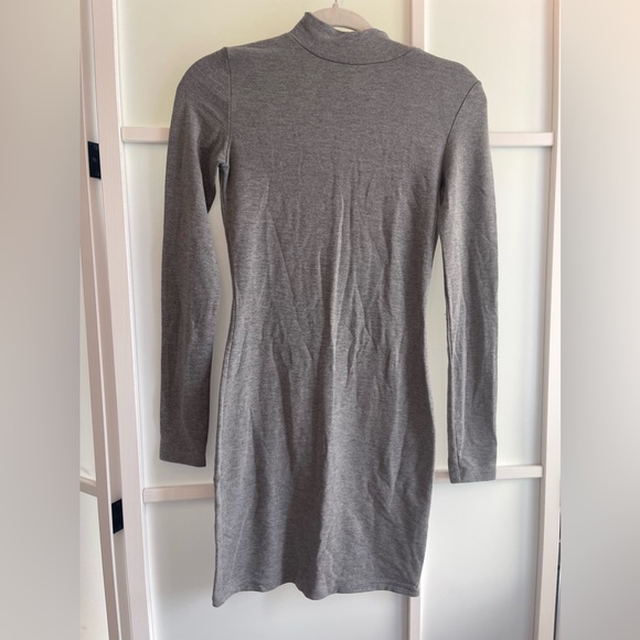 Aritzia The Group by Babaton Mock Neck Dress - Picture 1 of 3